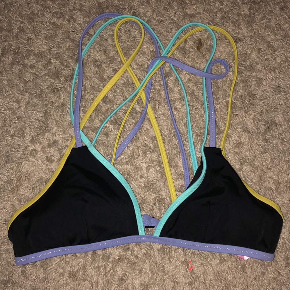 VS bikini top